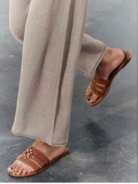 🤎 Zara Leather Sandals – Effortless European Summer Style – Size 38 / US 8